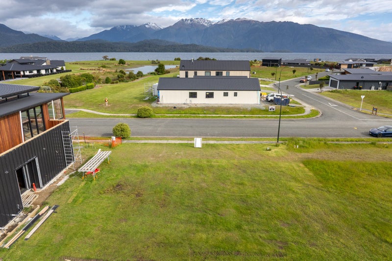 Build your dream home with views to match62865840723457112