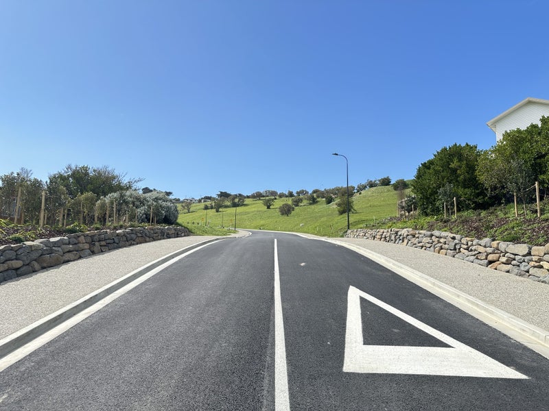 TITLED SECTIONS - Ocean Heights Dunedin62867855599491114