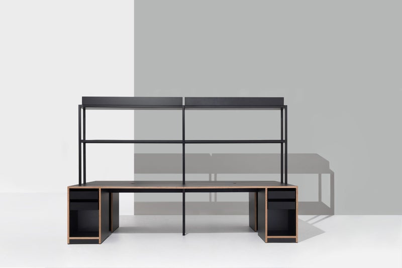 Bespoke Studio Desk62960723069698112