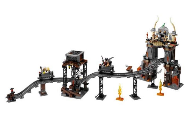 Lego 7199 Indiana Jones : Temple of Doom Carousel 1