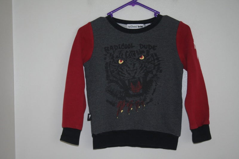 RADICAL DUDE BOYS JERSEY SIZE 3 YEARS KIDSCLOTHING101 Carousel 2