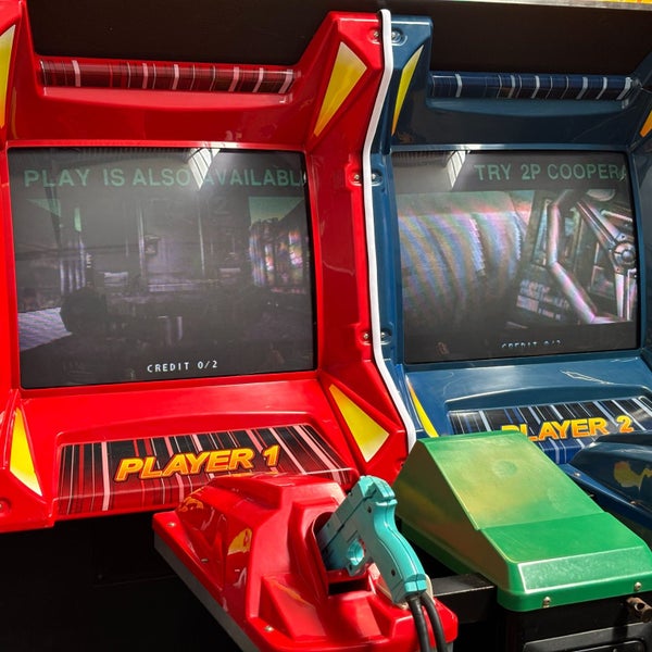Time Crisis 2 (Time Crisis II) Arcade Shooting Machine 2-Player / Split Side Carousel 2