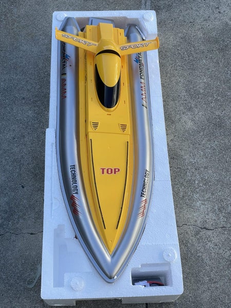 Racing Boat - 80CM Large Size RC Electric High-Powered - Yellow Carousel 1