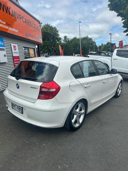 2011 BMW 120i62863264400131114