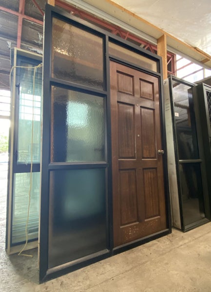 Recycled Aluminium Frame, Wooden Exterior Door With Sidelites 1510 x 2290 #4029 Carousel 1