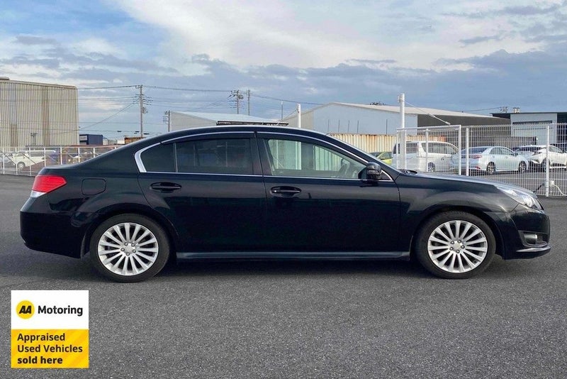 2012 Subaru Legacy B4 4WD / Eyesight / Cruise62863267862273113