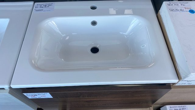 600 MONTE WALL HUNG VANITY - ROASTED WALNUT - CLEARANCE SALE Carousel 2