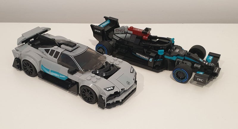 LEGO Speed Champions 76909 Mercedes AMG F1 W12 E Performance F1 & Project One Carousel 2