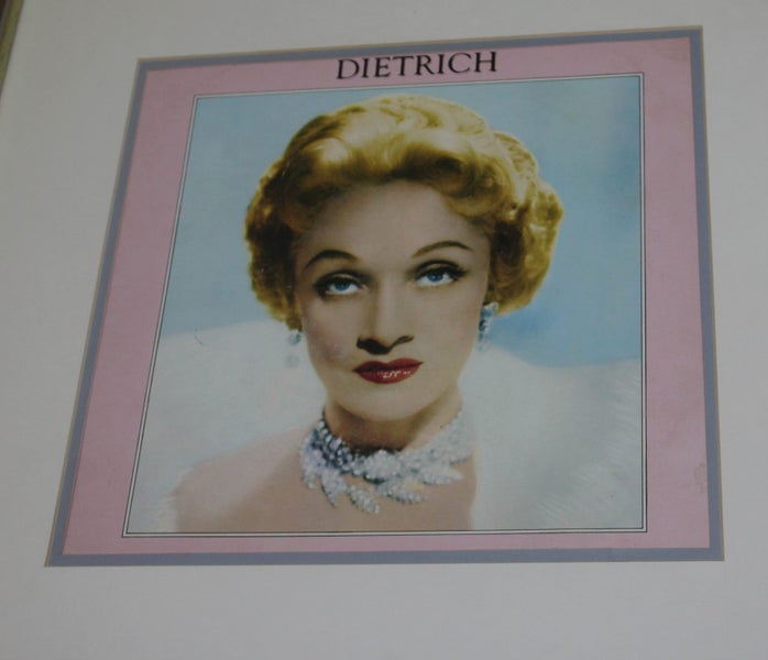 +++ VINTAGE POP ART "DIETRICH" PRINT +++ Carousel 1