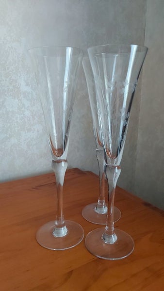 Etched Champagne Flutes x 3 # 2 Carousel 1