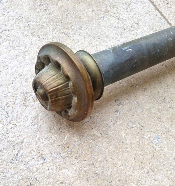 VICTORIAN GILT BRASS CURTAIN ROD Carousel 3