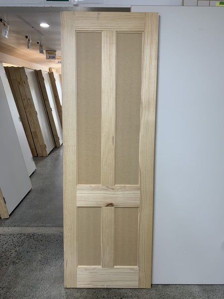 PAINT QUALITY PIONEER INTERIOR DOOR 2140MM HIGH X 710MM WIDE Carousel 1