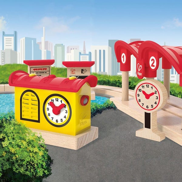 Hape: Record Listen & Light Railway Carousel 2