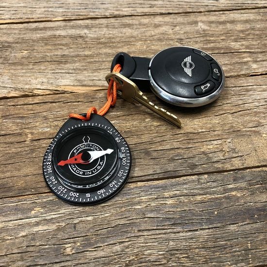 Brunton Tag-Along 9040 Compass Carousel 3
