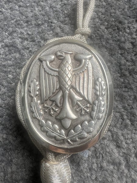 German army shooting cord with badge Carousel 2