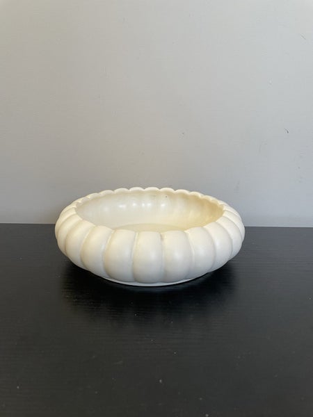 Crown Lynn 505 pumpkin float bowl Carousel 1