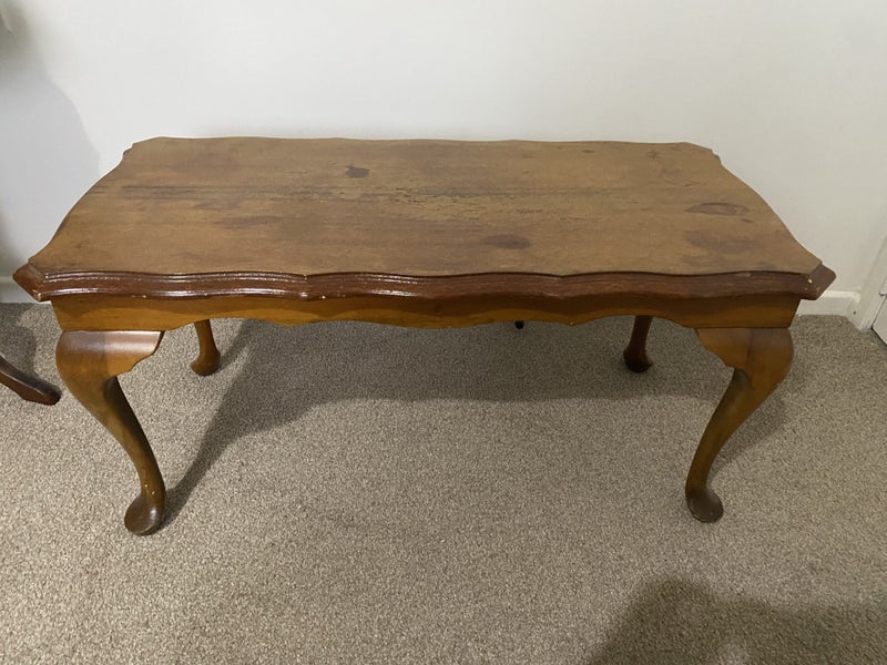 Vintage coffee table Carousel 1