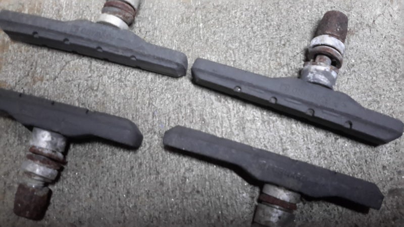 V-Brake pads - used Carousel 1