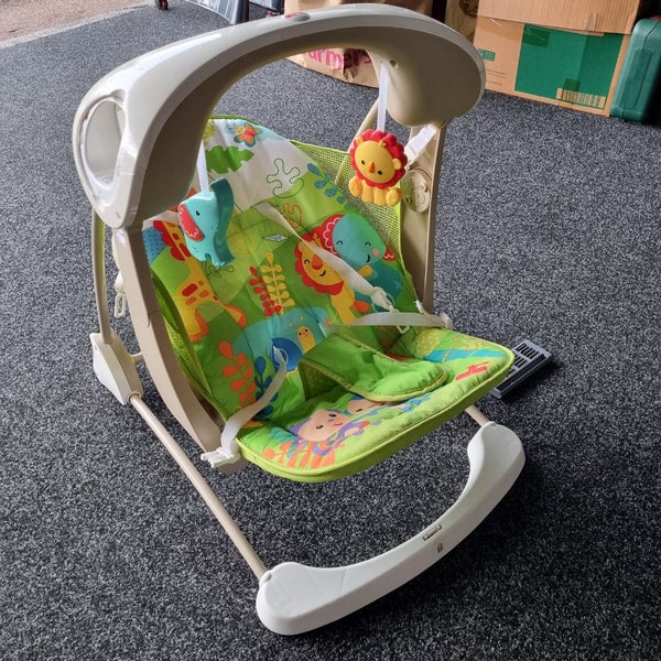 ***Fisher and Price Baby Swing *** Carousel 1