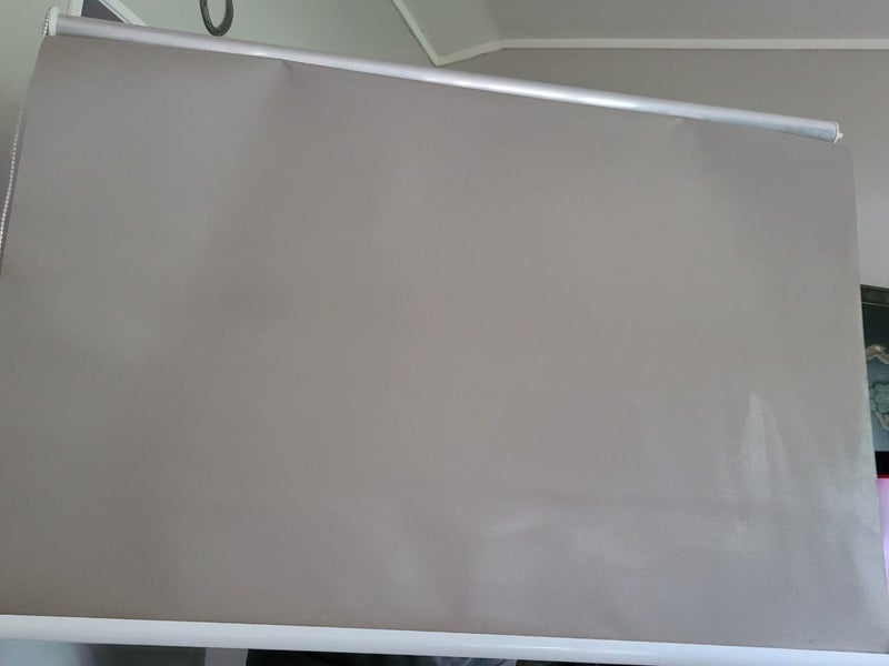Blackout roller blind Carousel 2