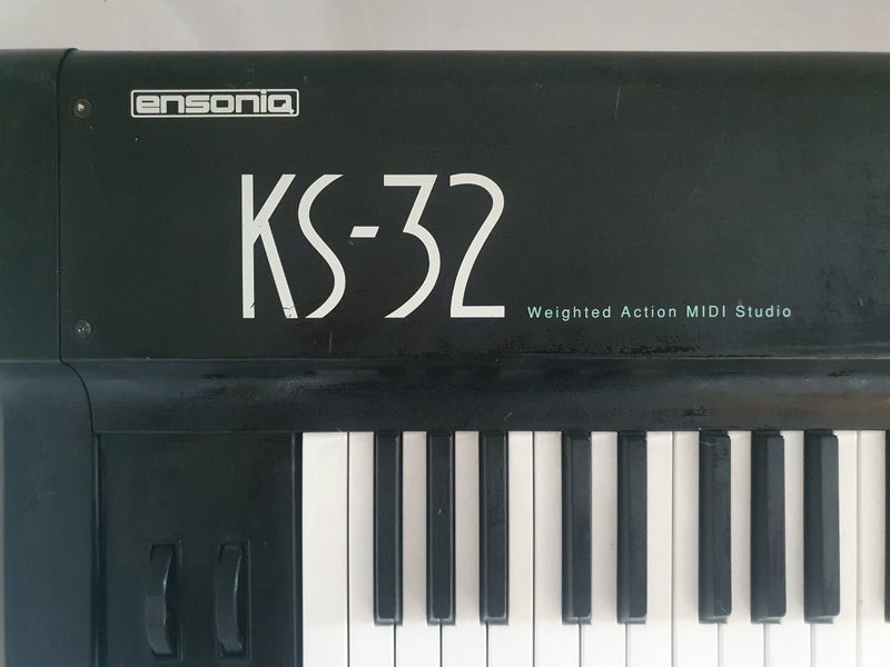 ENSONIQ KS- 32 Keyboard Carousel 2