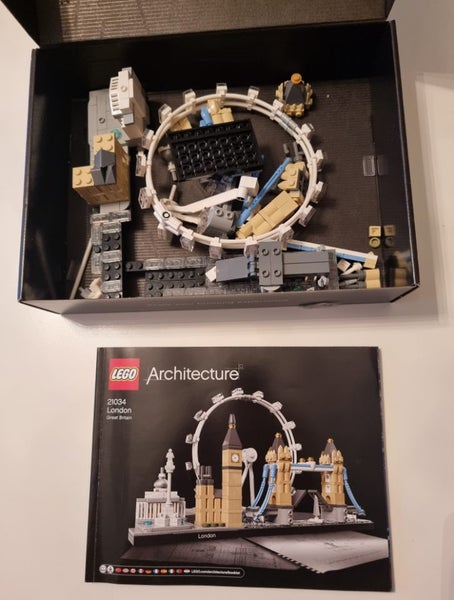 Lego Architecture London Skyline 21034 Carousel 2