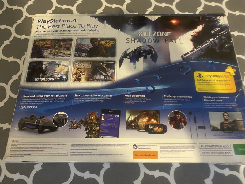 Playstation 4 PS4 Console in Box Carousel 4