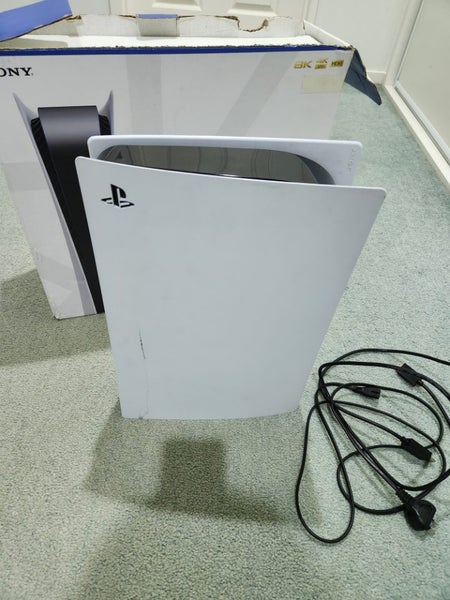 PS5 Disk Edition Carousel 1