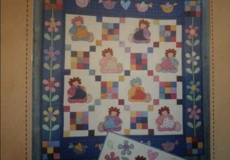 Raggy Anne Quilt Kit Carousel 1