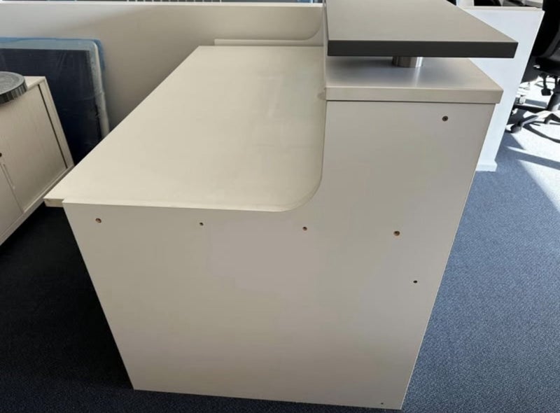 Reception Counter with Desk Carousel 2