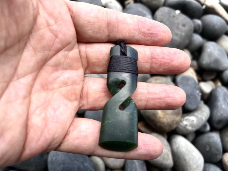 Greenstone Maori Twist Toki Pendant Matte Polished CS60TT Carousel 1