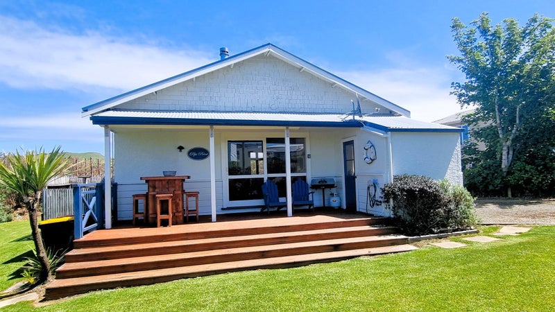 Image 1 of 20