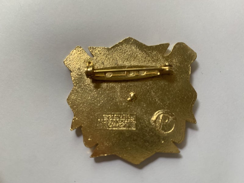 LIONS BADGE SCARBOROUGH CENTRAL ONTARIO CANADA - GOLDEN MILE Carousel 2