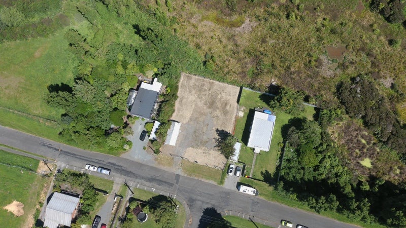 Image 1 of 8