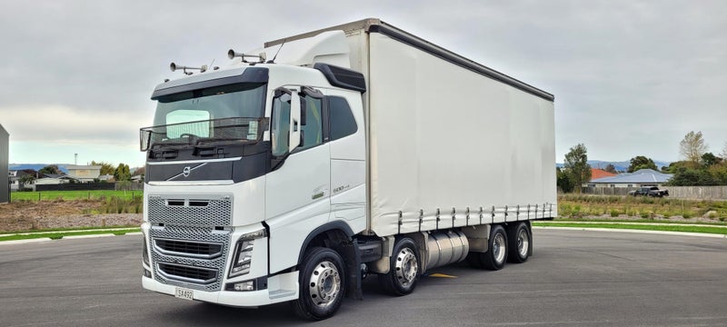 2017 Volvo FH600 600 hp / 16 Pallet62867854335619111