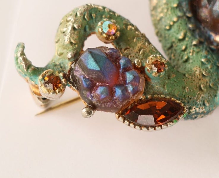 Vintage Cobra Serpent Holy Grail book piece by Brooch pin by Har 1959 Carousel 1