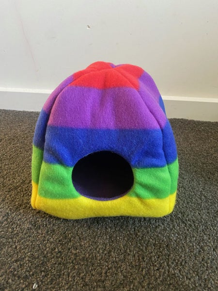 Standing Hidey Hut - Small (rat size) Carousel 1
