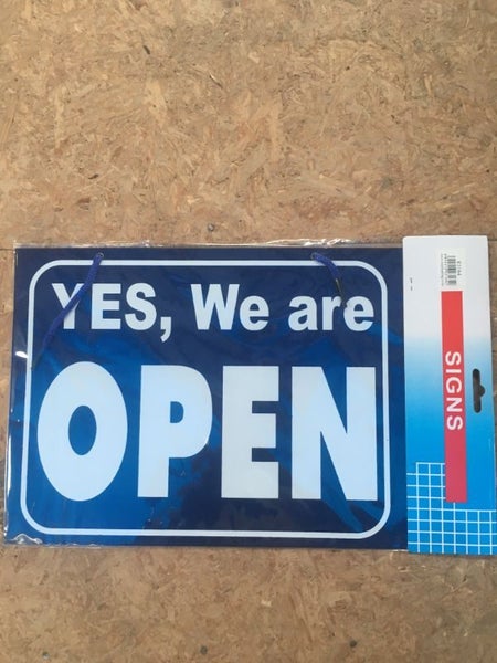 Signs - Open/Closed (Set of 4) Carousel 1