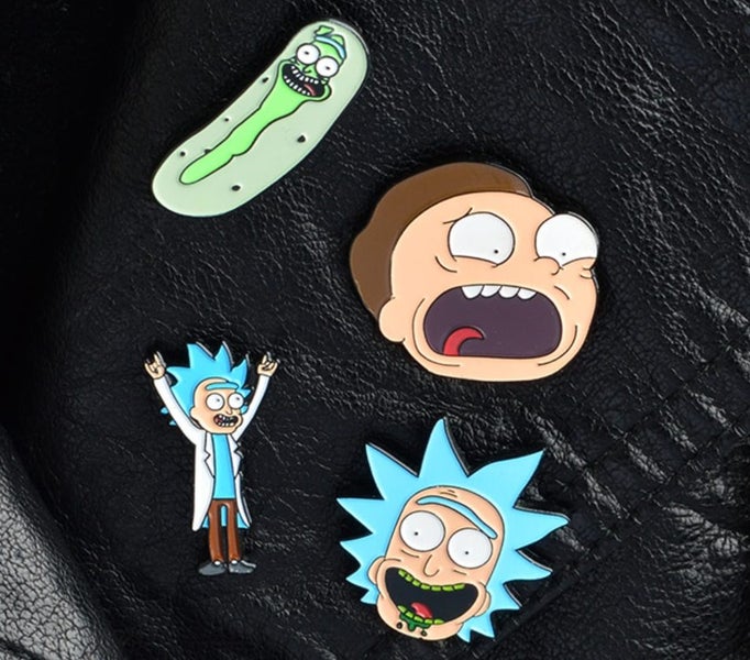 RICK & MORTY PIN Carousel 2