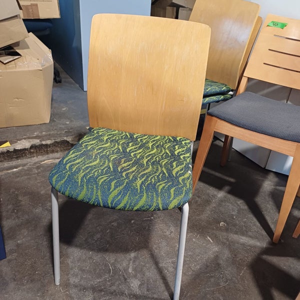 Dining room chair ( without arm rests ) Carousel 1