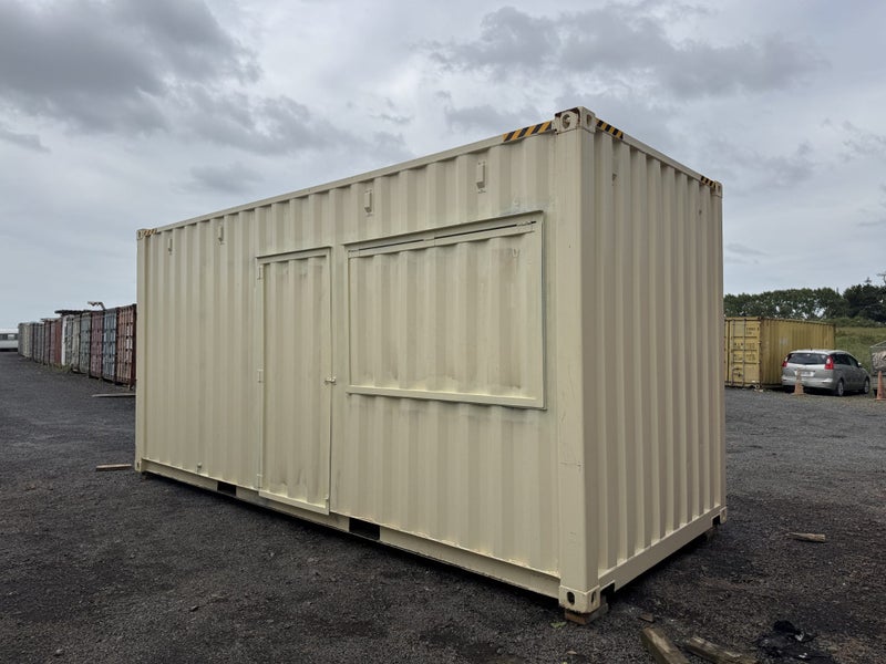 20ft Modified HC New Build Shipping Container with window and door62865827132290112