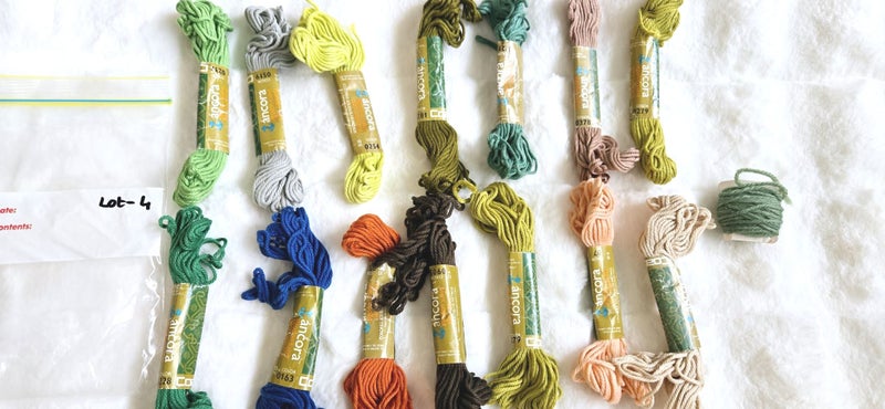 Tapestry Threads Yarn Lot. Quality Pieces Lot - 4 Carousel 1
