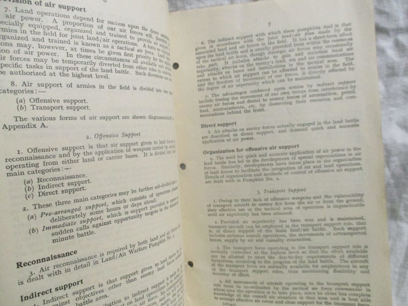 SCC 6515 - MIlitary - Land / Air Warfare Pamphlet / Booklet 1947 - Carousel 4