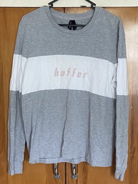 HUFFER GREY & WHITE + BRANDING LONG SLEEVE T-SHIRT - 10 Carousel 1