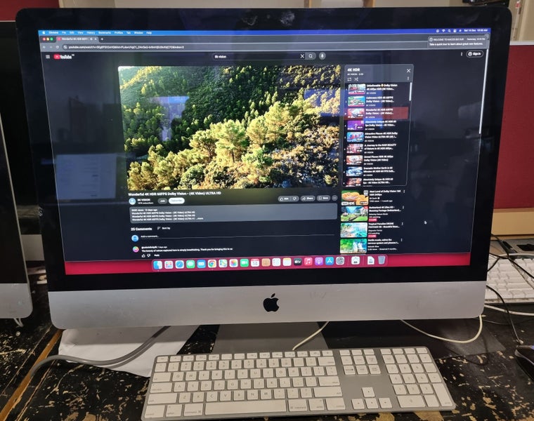 Apple iMac 27' 5K Later 2014 QUAD CORE i7 32GB RAM 250 SSD AMD R9 M290X Carousel 1