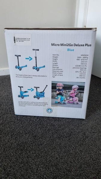Micro Mini2Go Deluxe Plus 3 Wheel Scooter Carousel 15
