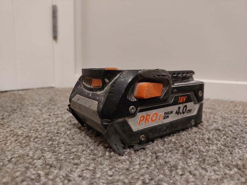AEG 18V Pro-Li Battery 4.0Ah - Number 2 Carousel 2