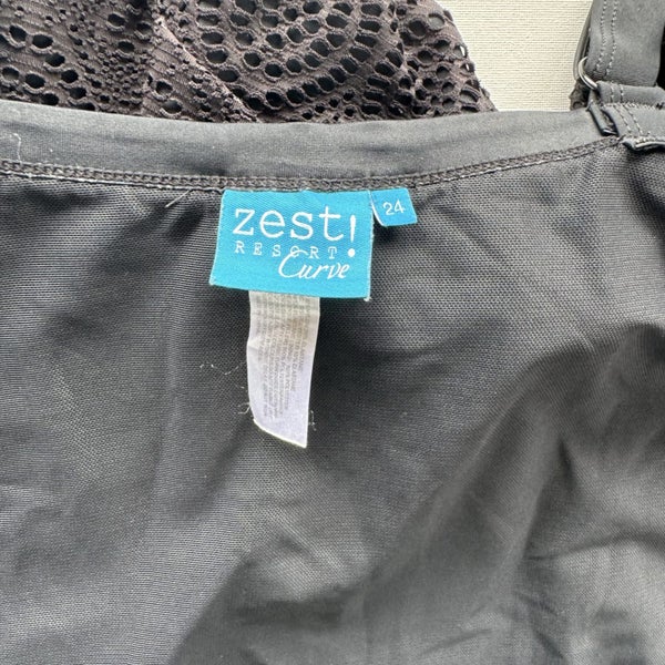 Zest Resort Curve One Piece Swimsuit/Togs Size 24 Carousel 5