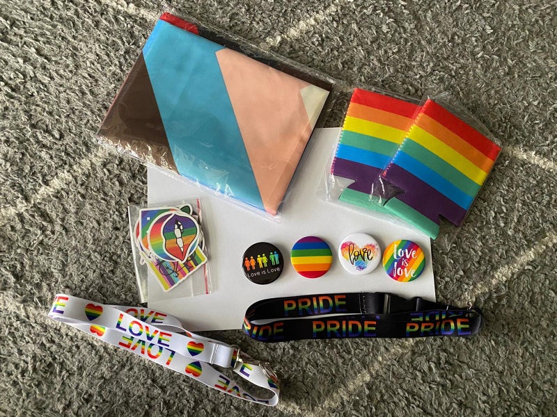 Extra Large Pride Pack Carousel 1