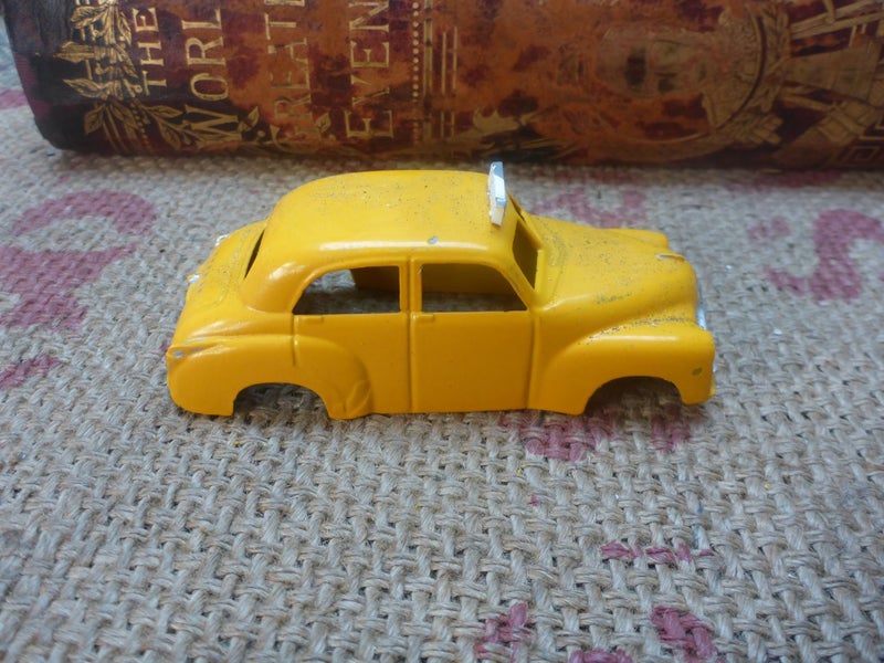 Stunning Old NZ Toy Micro Models MM505 Holden FJ Taxi Die Cast New Zealand Carousel 1